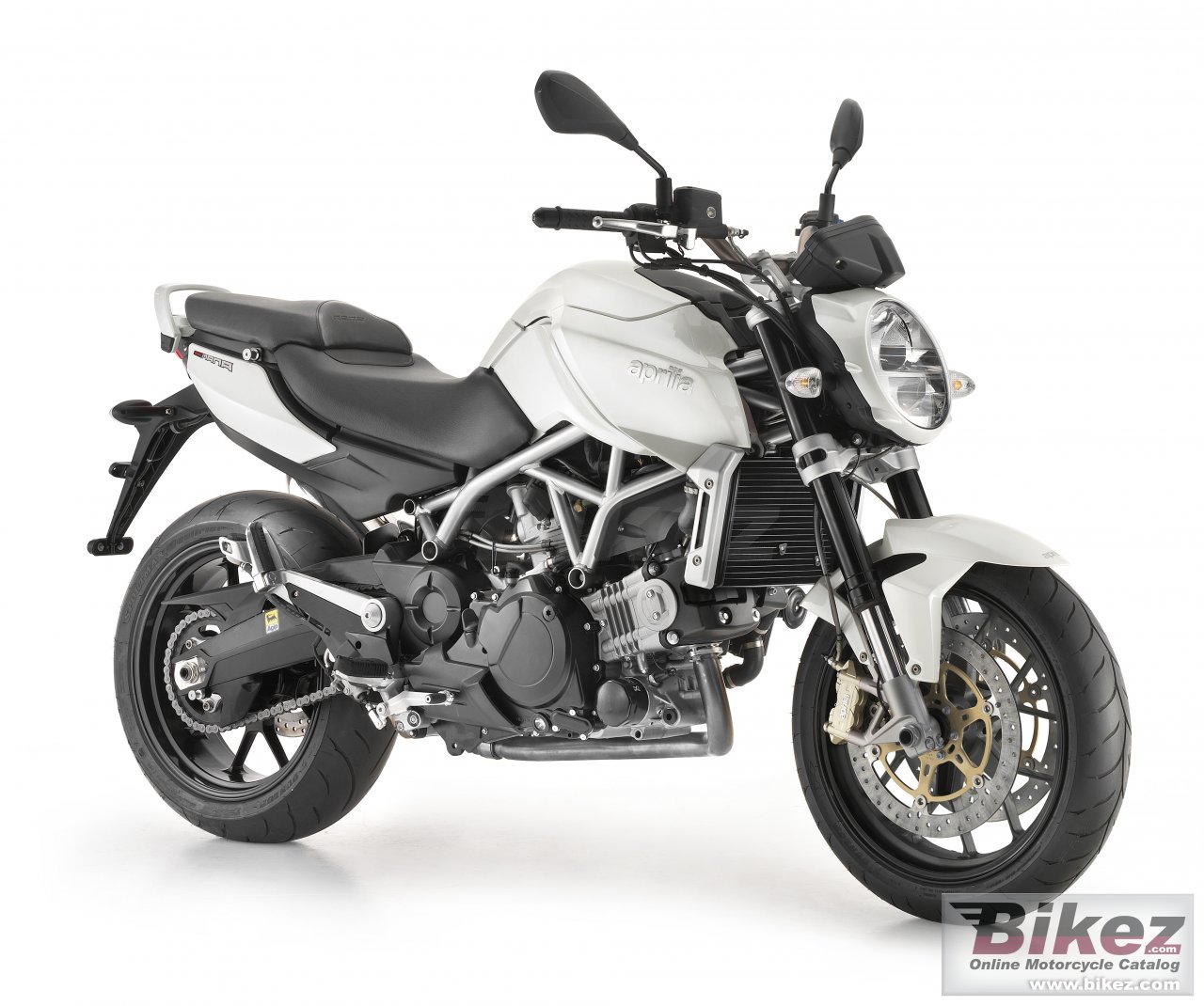 Big Aprilia mana 850 picture and wallpaper from Bikez.com